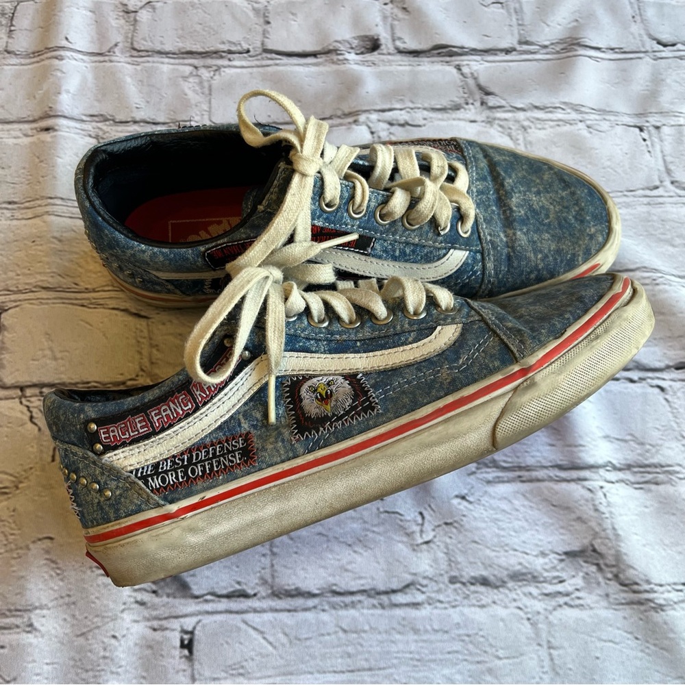 VANS Women's Cobra Kai x Old Skool Eagle Fang Karate Sneakers Men 8.5 Womens 10